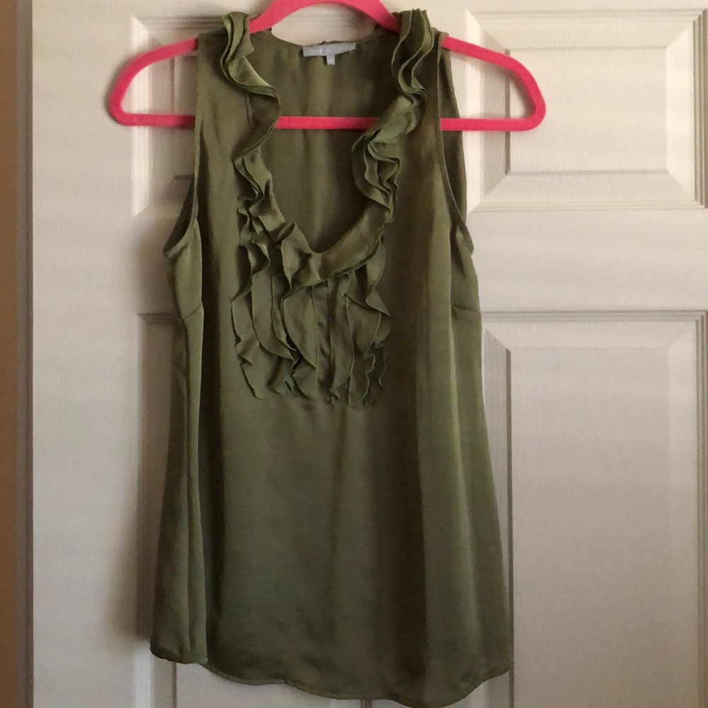 Green sleeveless top
